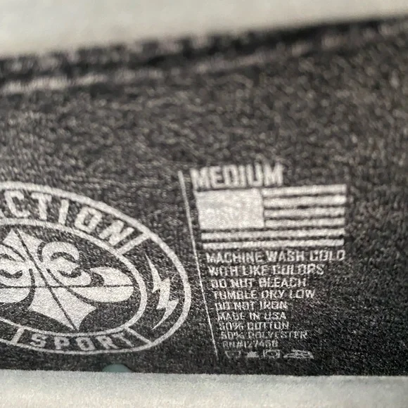 Affliction shirt - Picture 3 of 3